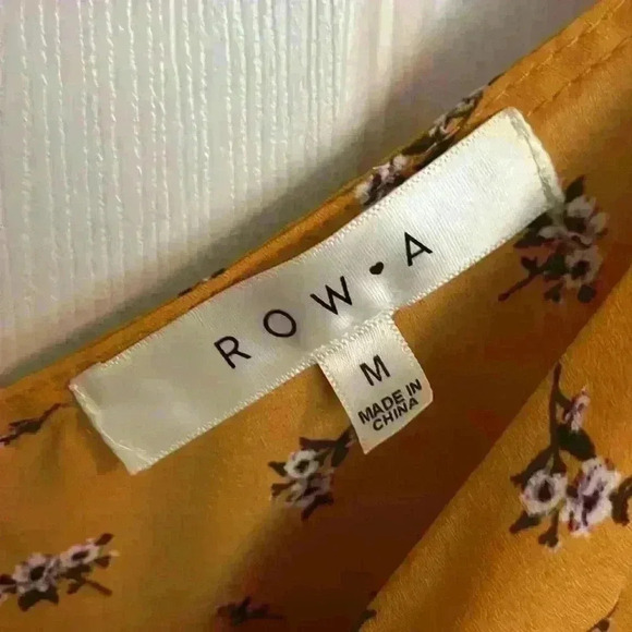 row A yellow floral asymmetrical summer dress - Picture 2 of 11